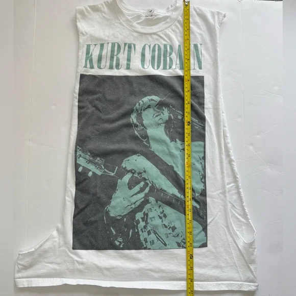 Y2K Kurt Cobain Sleeveless Graphic T-Shirt Stencil White and Gray Grunge Size L - Picture 4 of 8